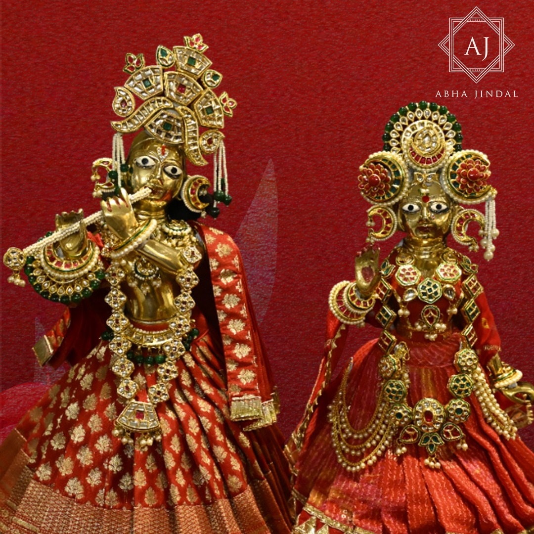 Radha Krishna Jadau Shringar, a poshak & shringar piece associated in the caption with Krishna.