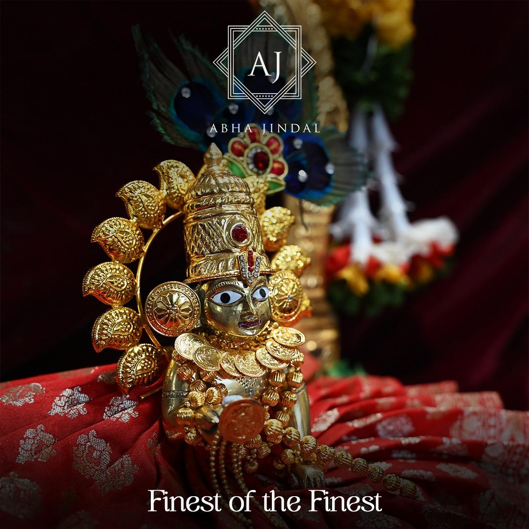 South Indian Divine Shringar, a poshak & shringar piece.
