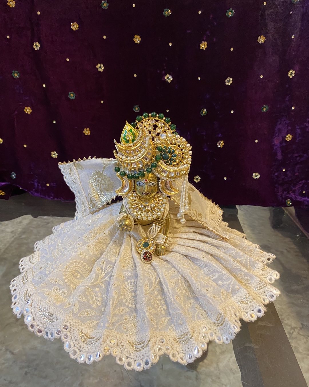 Sharad Purnima White Poshak, a poshak & shringar piece.